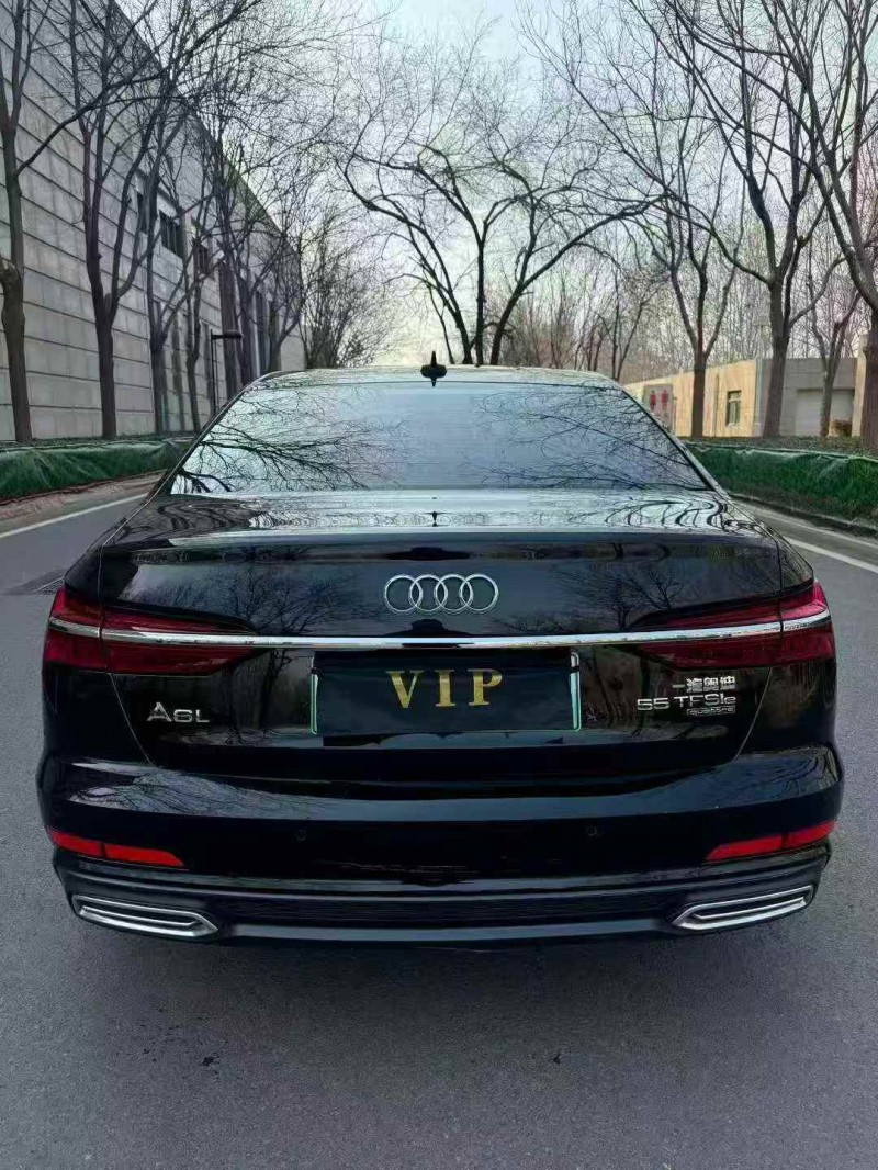 青岛22年奥迪A6L9