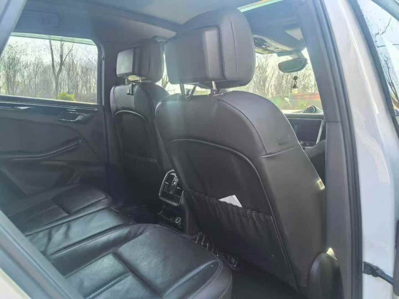 荆州16年保时捷Macan4