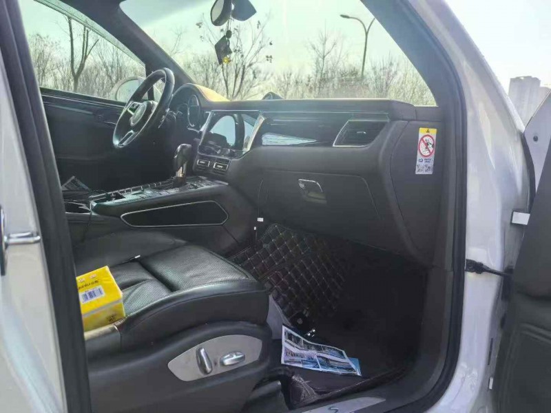 荆州16年保时捷Macan7