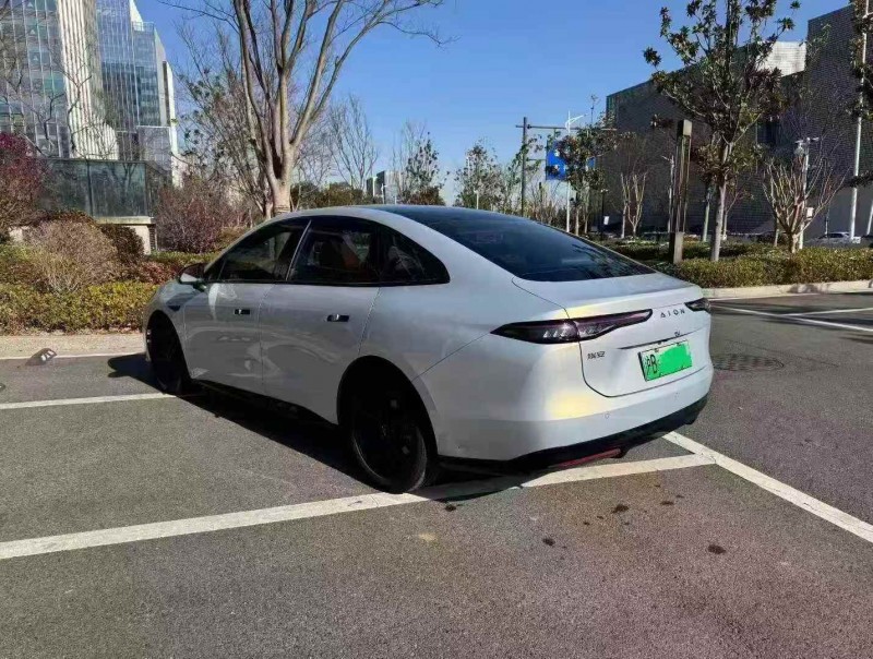 连云港25年传祺埃安RT7