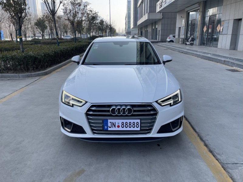 济宁19年奥迪A4L1