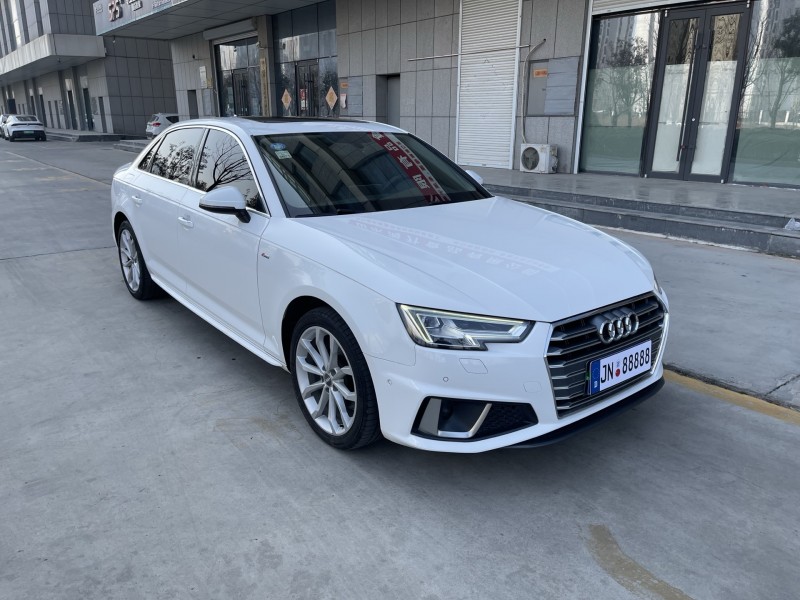 济宁19年奥迪A4L3