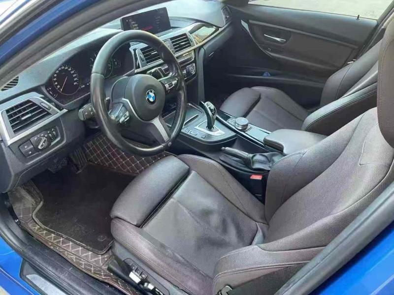 济宁19年宝马3系6