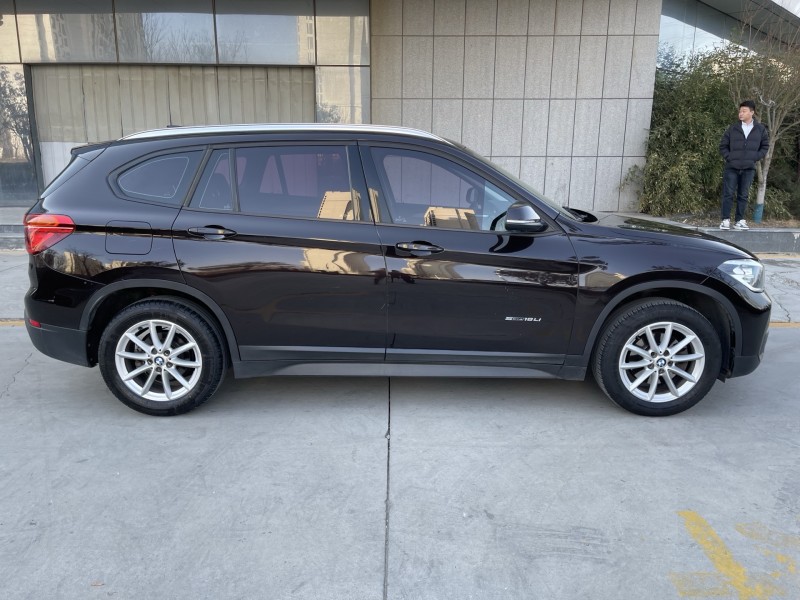 济宁17年宝马X17