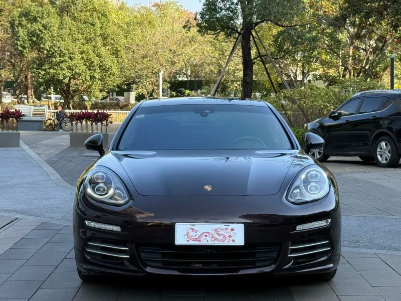 汕头16年保时捷帕拉梅拉1