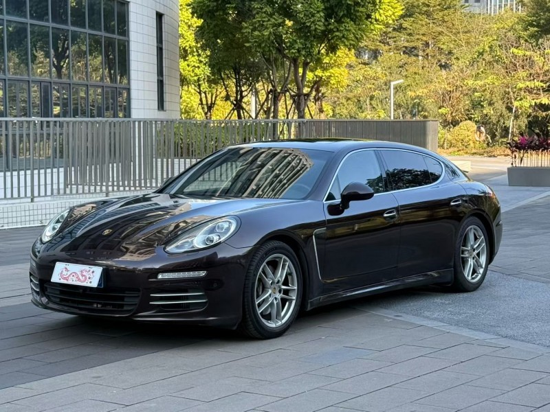 汕头16年保时捷帕拉梅拉4