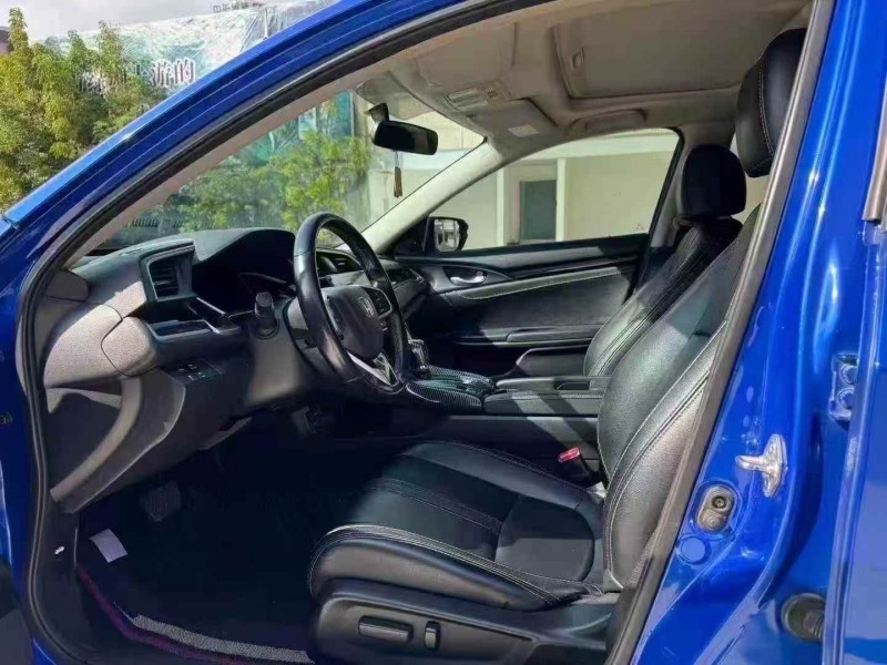 汕头17年本田思域6