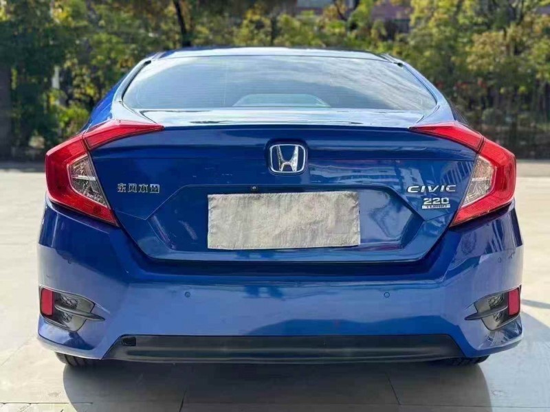 汕头17年本田思域8