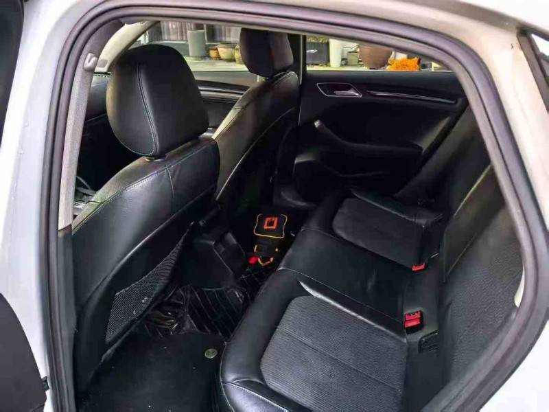 嘉兴19年奥迪A35