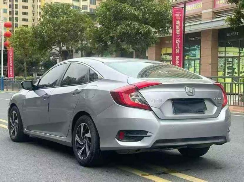 湛江18年本田思域7