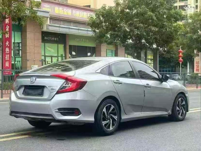 湛江18年本田思域8