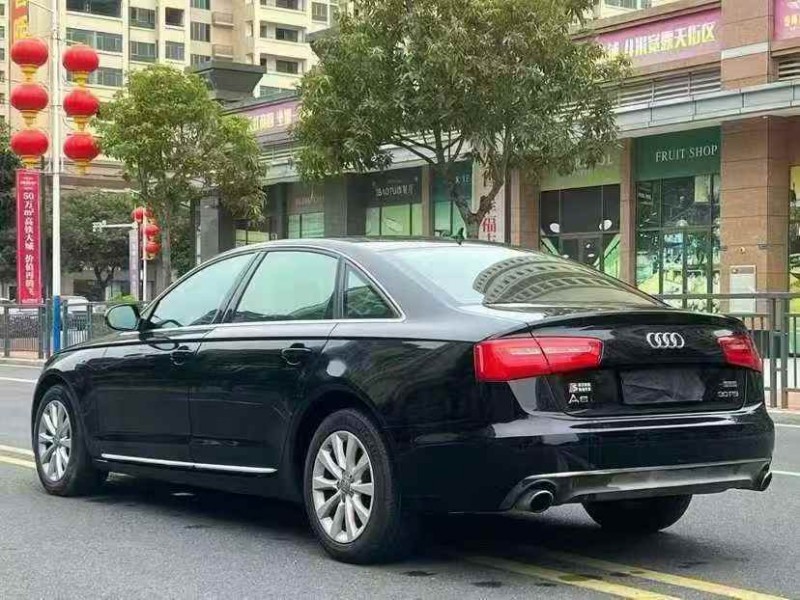 深圳15年奥迪A6L7