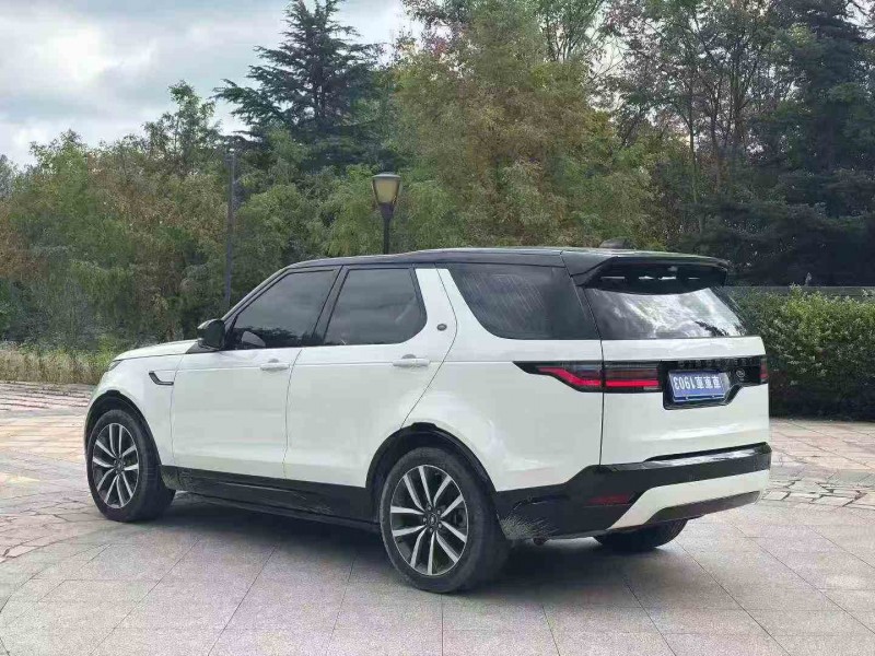 济宁21年路虎发现8