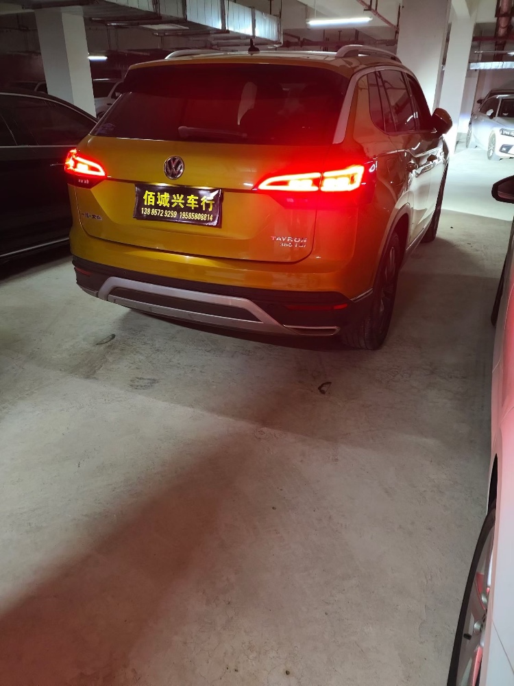 毕节18年大众探岳4