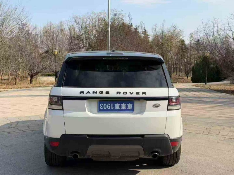 济宁15年路虎揽胜运动9