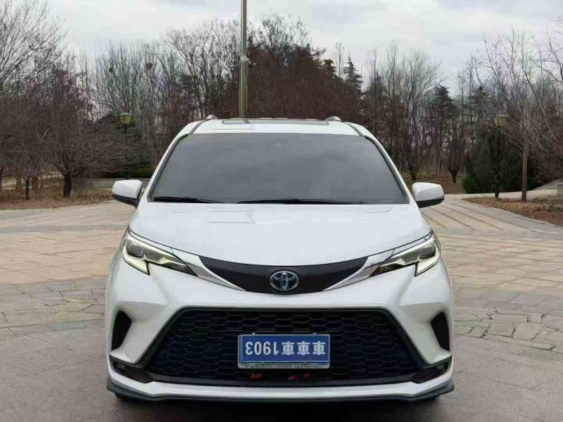 潍坊24年丰田格瑞维亚1