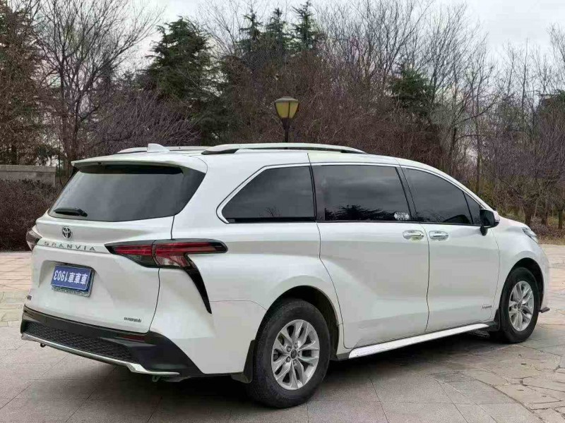 潍坊24年丰田格瑞维亚8