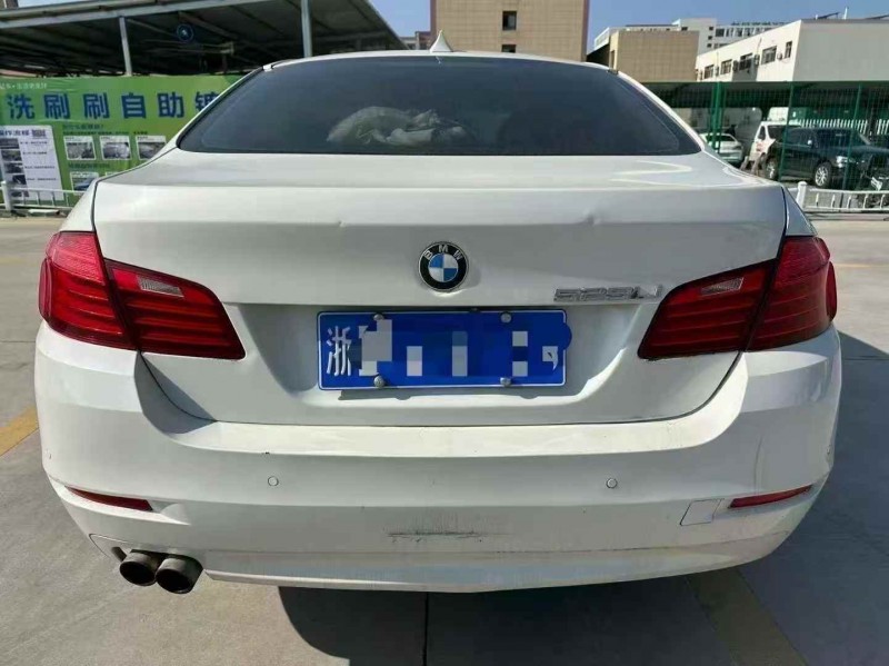 湖州15年宝马5系9