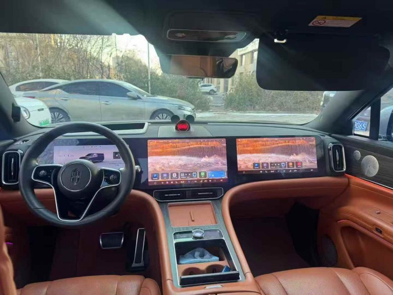 淄博24年华为智选问界6