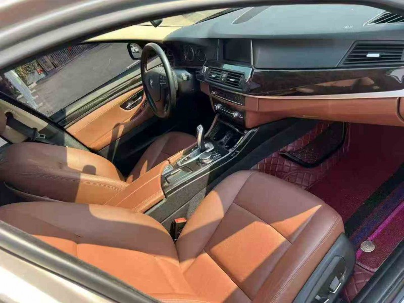 潍坊16年宝马5系5