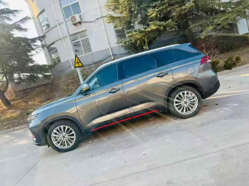 东营23年长安汽车欧尚7