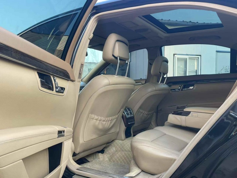 枣庄10年奔驰迈巴赫S级6