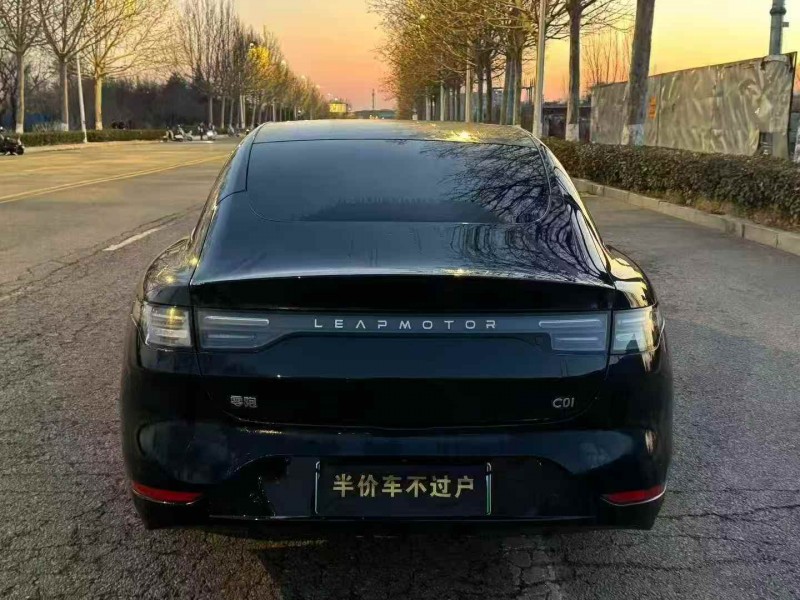 烟台24年零跑汽车C019