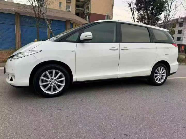 萍乡17年丰田普瑞维亚3