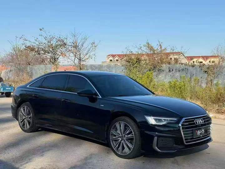 济宁22年奥迪A6L3