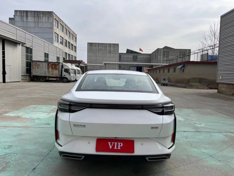 临沂25年东风奕炫9