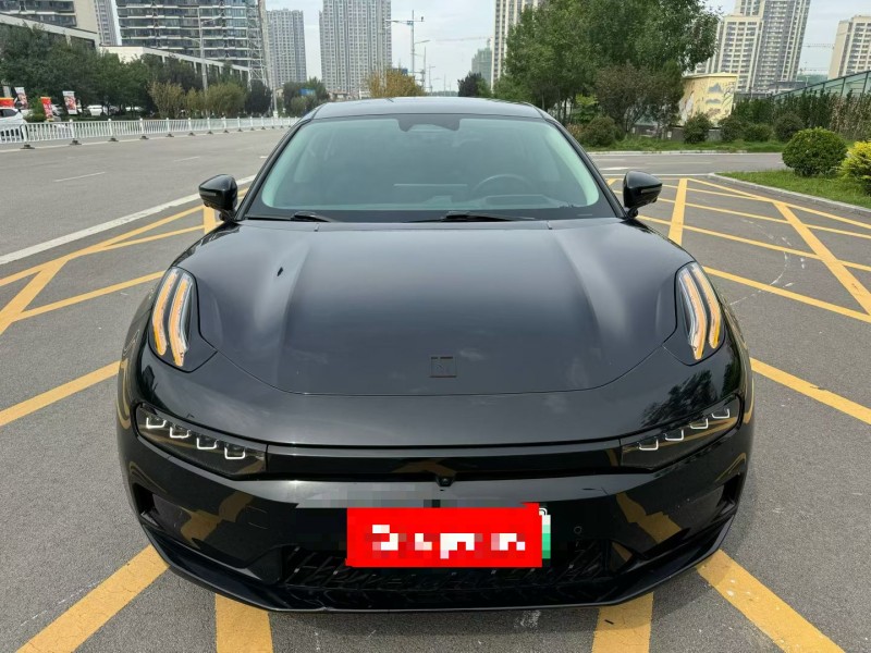 济宁23年极氪汽车0011