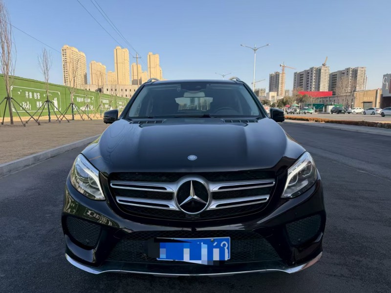 枣庄17年奔驰GLE1