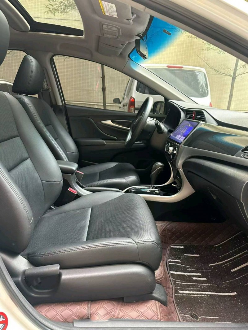 佛山15年本田凌派7