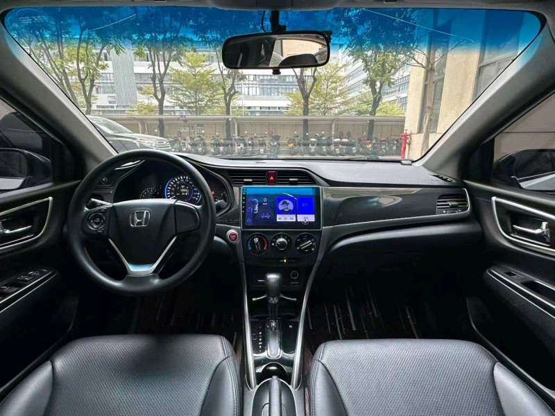 佛山15年本田凌派8