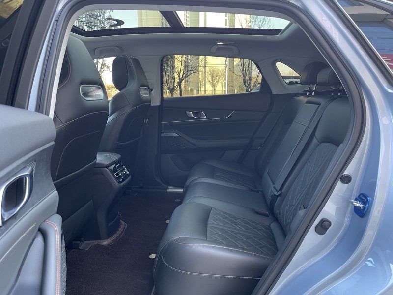 济宁21年长安汽车UNI6