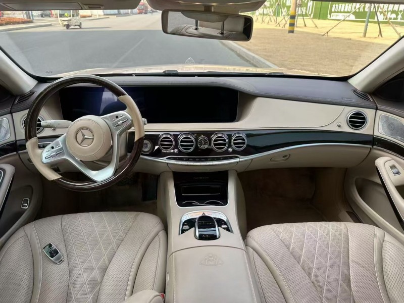 枣庄18年奔驰迈巴赫S级5