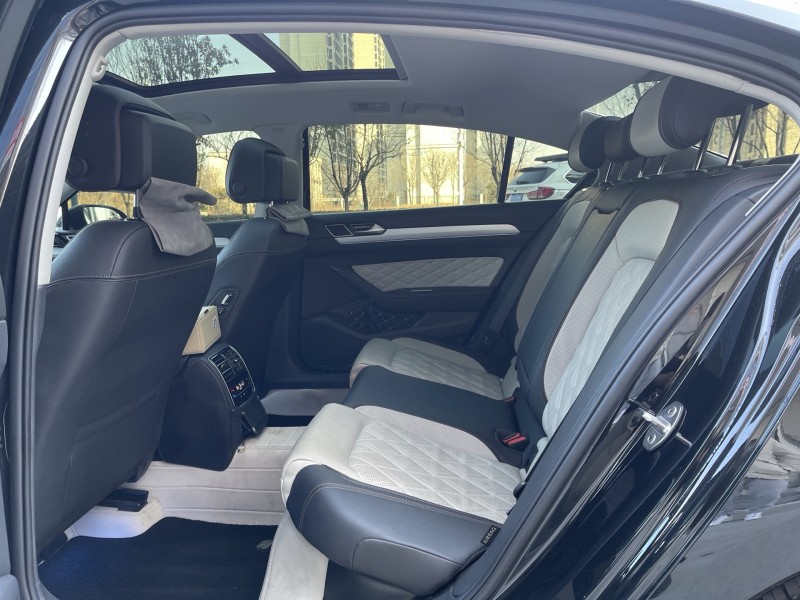 济宁23年大众迈腾6