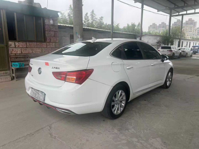 徐州17年别克威朗4