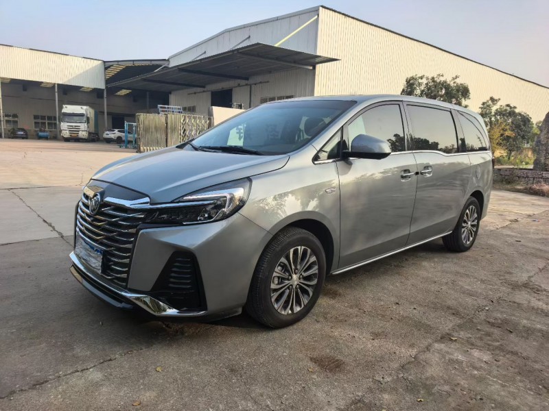 徐州23年别克GL83