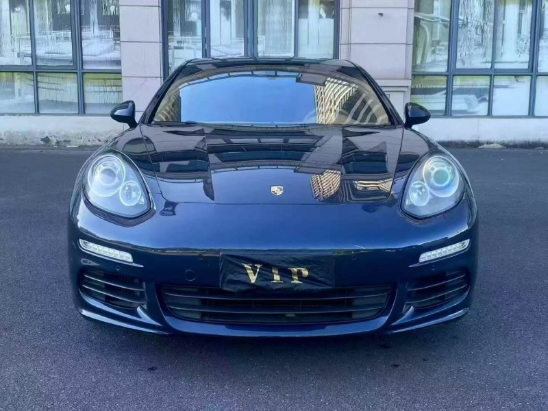 南平14年保时捷帕拉梅拉1