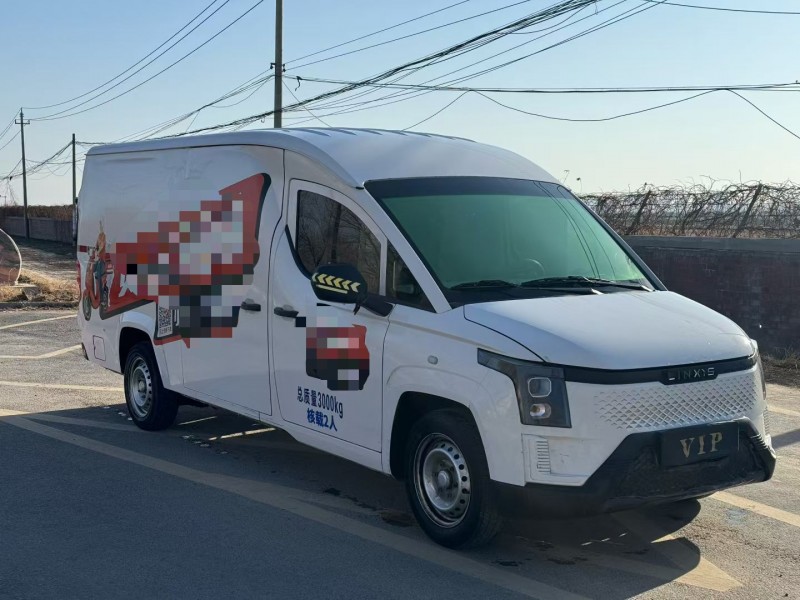 新乡24年五菱汽车菱势黄金卡3