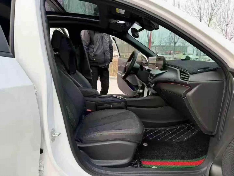 徐州23年别克威朗6