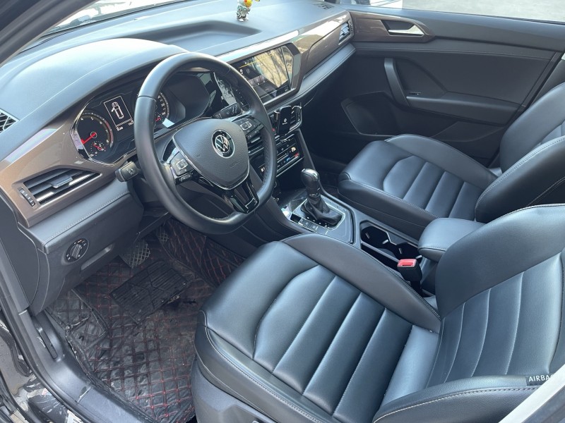 济宁21年大众途岳4