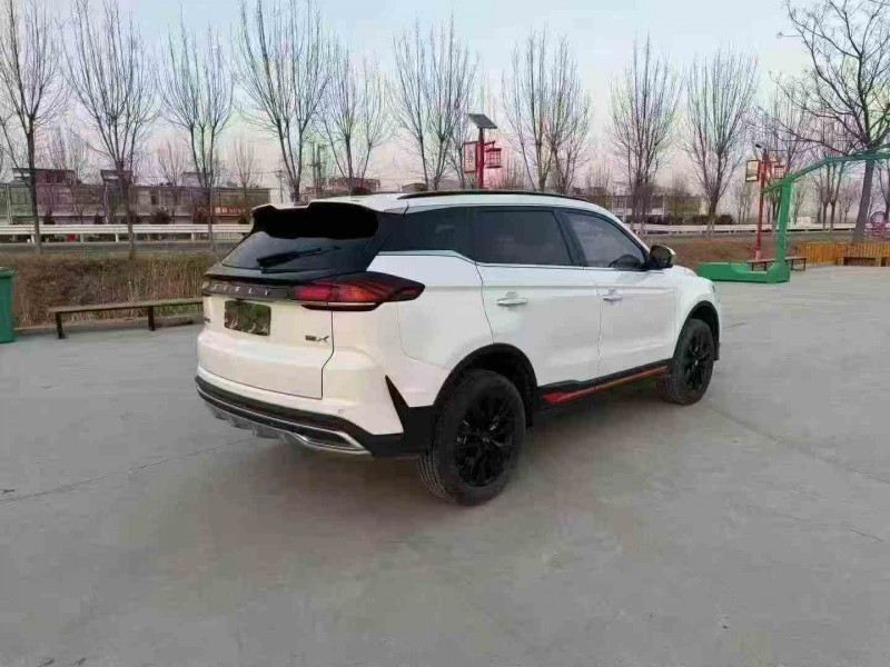 徐州22年吉利博越8