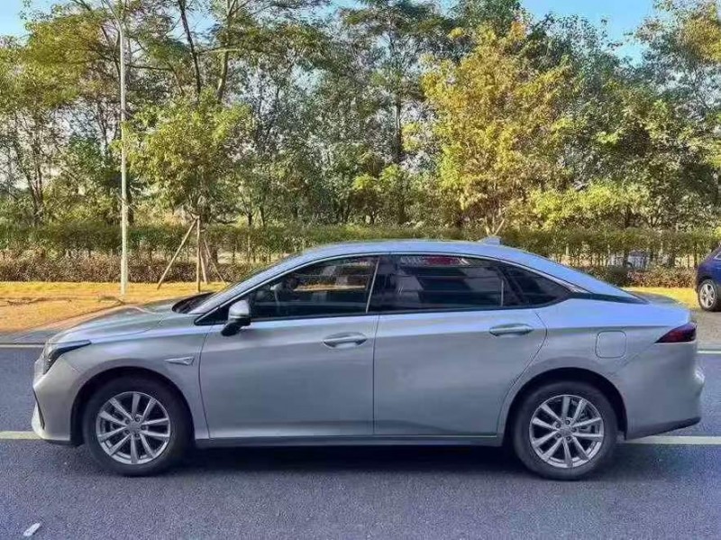 广州24年传祺埃安S2