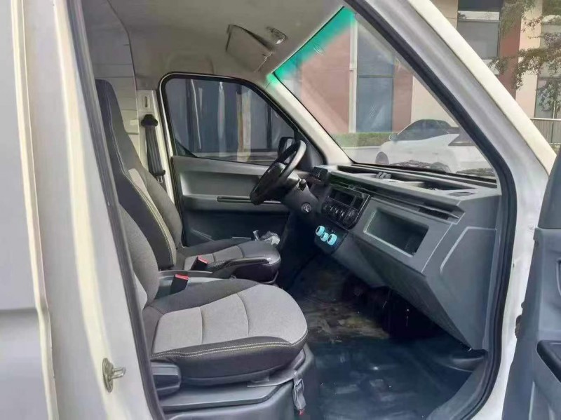 广州22年吉利星享6