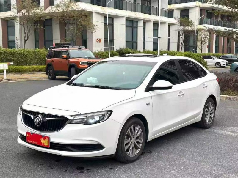 广州18年别克英朗3