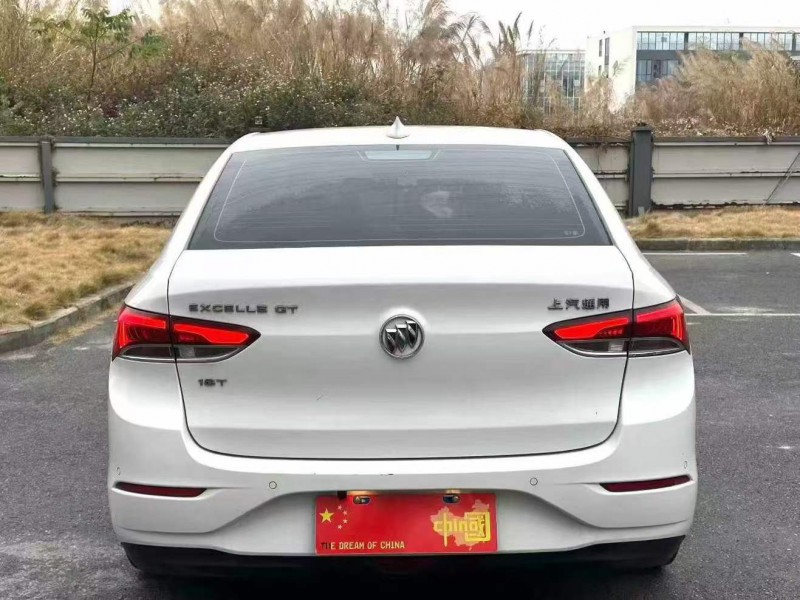 广州18年别克英朗5