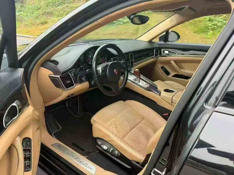 南平13年保时捷帕拉梅拉4