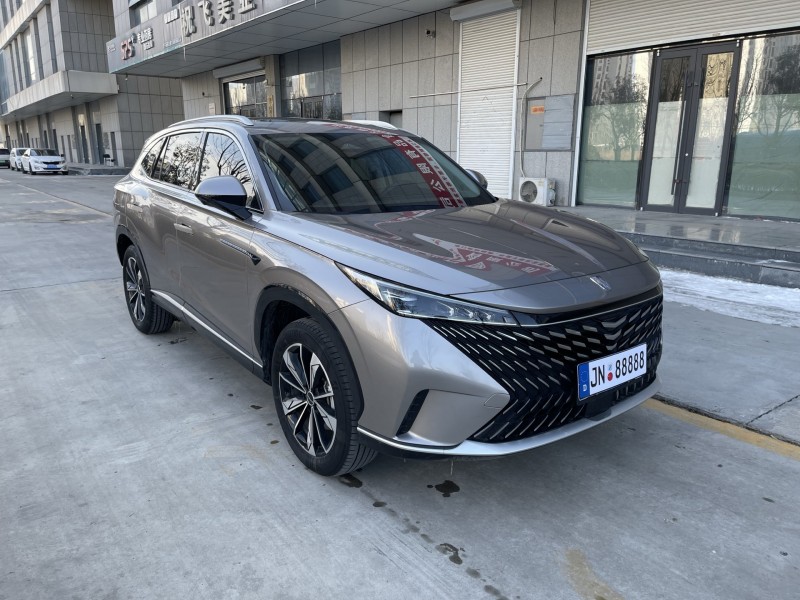 济宁24年荣威RX52